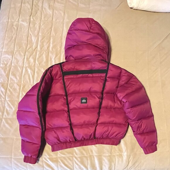 Alo - Aspen Love Puffer Jacket NWOT *RARE* - Picture 5 of 8
